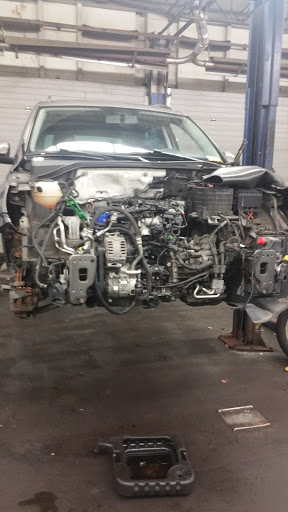 Auto Parts Store «Pep Boys Auto Parts & Service», reviews and photos, 8499 N Springboro Pike, Miamisburg, OH 45342, USA