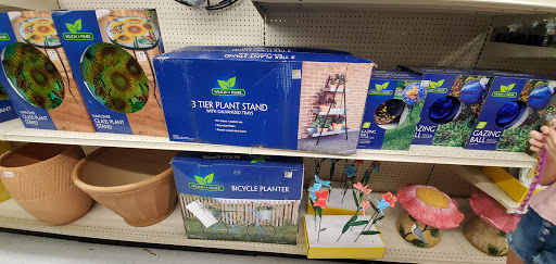 Discount Store «Big Lots», reviews and photos, 50700 Gratiot Ave, Chesterfield, MI 48051, USA