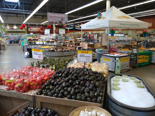 Grocery Store «Fresh Thyme Farmers Market - Ypsilanti Township MI», reviews and photos, 2985 Washtenaw Ave, Ypsilanti, MI 48197, USA