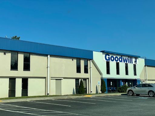 Thrift Store «Goodwill Store & Donation Center», reviews and photos