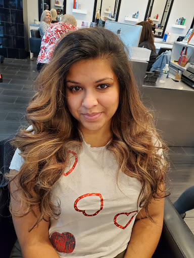 Hair Salon «The Edge Salon & Spa», reviews and photos, 630 Old Country Rd, Garden City, NY 11530, USA