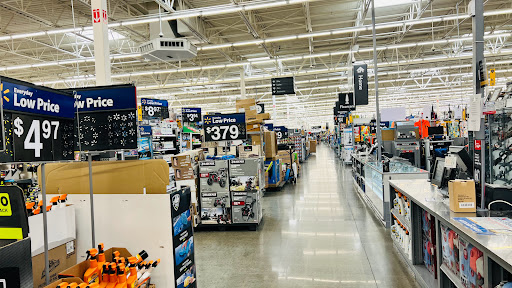 Department Store «Walmart Supercenter», reviews and photos, 100 Commons Dr, Parkesburg, PA 19365, USA