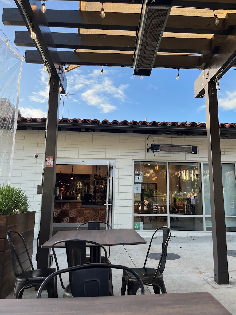 Lunada Kitchen 90274