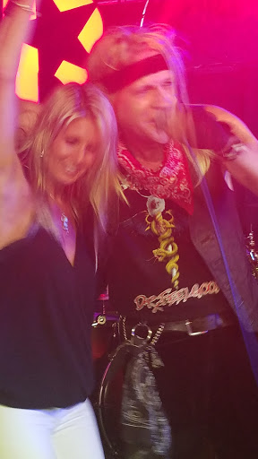 Bar «Revolution Bar & Music Hall», reviews and photos, 140 Merrick Rd, Amityville, NY 11701, USA