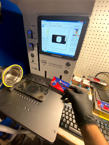 Cell Phone Store «iphone solutions», reviews and photos, 117 S Broadway, Lawrence, MA 01841, USA