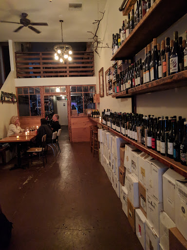 Wine Store «Ordinaire Wine Shop & Wine Bar», reviews and photos, 3354 Grand Ave, Oakland, CA 94610, USA