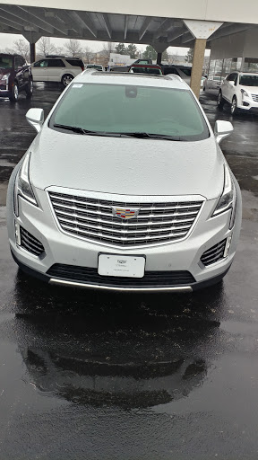 Cadillac Dealer «Crestmont Cadillac», reviews and photos, 26000 Chagrin Blvd, Beachwood, OH 44122, USA