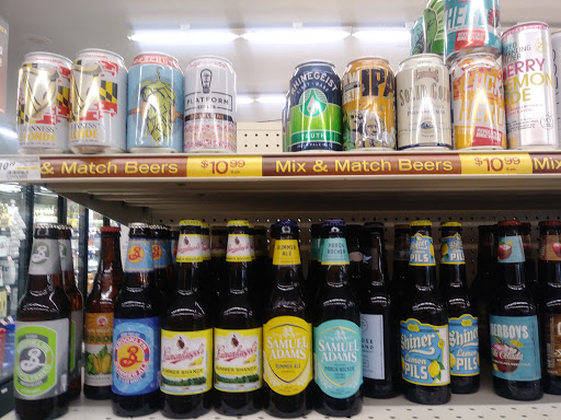 Supermarket «Giant Eagle Supermarket», reviews and photos, 14100 Detroit Ave, Lakewood, OH 44107, USA