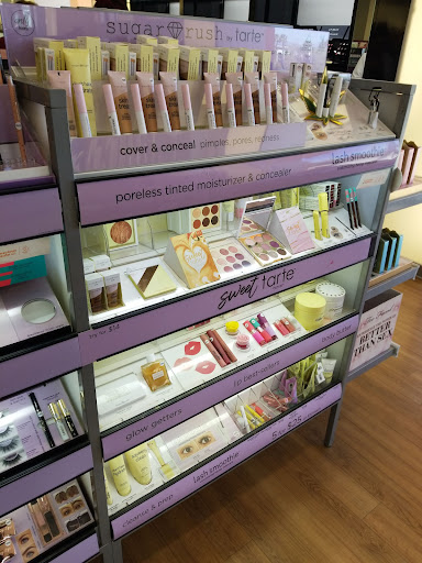 Hair Salon «Ulta Beauty», reviews and photos, 690 Collection Blvd, Oxnard, CA 93036, USA