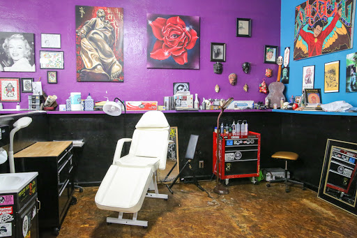 Tattoo Shop «Black Rose Tattoo Parlor», reviews and photos, 237 E Miner Ave, Stockton, CA 95202, USA