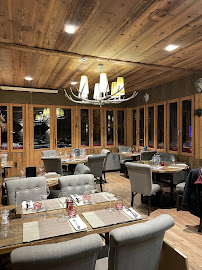 Atmosphère du Restaurant gastronomique Auberge des Gorges à Servoz - n°19