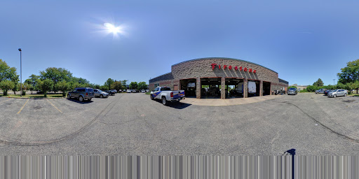 Auto Repair Shop «Robinson Auto Repair Inc.», reviews and photos, 2114 W Galena Blvd, Aurora, IL 60506, USA