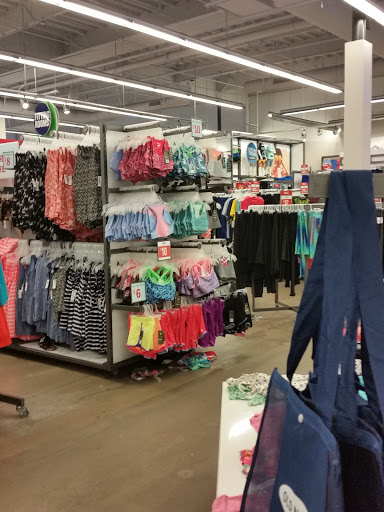 Clothing Store «Old Navy», reviews and photos, 4037 Factoria Blvd SE, Bellevue, WA 98006, USA