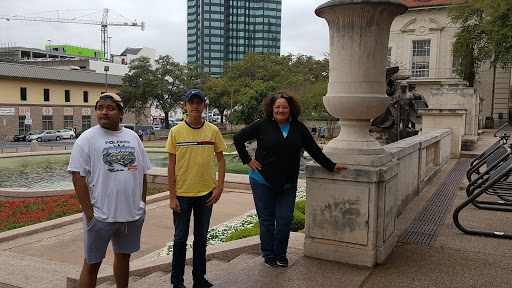 Historical Landmark «Littlefield Fountain», reviews and photos, 201 W 21st St, Austin, TX 78705, USA