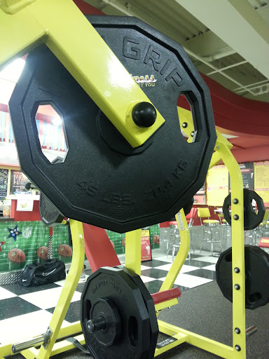 Gym «Retro Fitness - Carle Place», reviews and photos, 375 Old Country Rd, Carle Place, NY 11514, USA