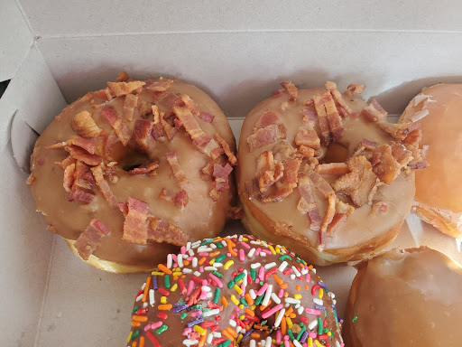 Donut Shop «Rainbow Donuts», reviews and photos, 11825 South St, Cerritos, CA 90703, USA