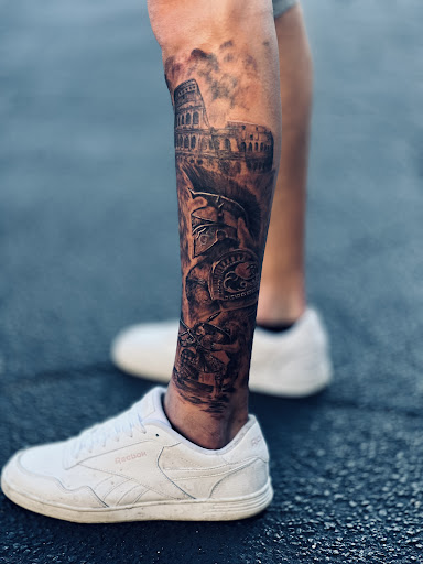 Explore men's fine line tattoo ideas, creative tattoo ideas in Brunswick, available at Brunswick Tattoo Company