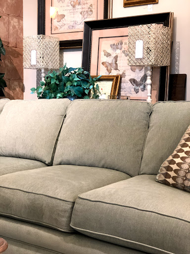 Furniture Store «La-Z-Boy Furniture Galleries», reviews and photos, 3450 Grapevine Mills Pkwy, Grapevine, TX 76051, USA