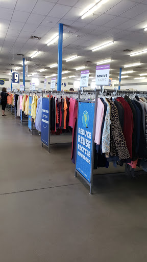 Thrift Store «Goodwill», reviews and photos