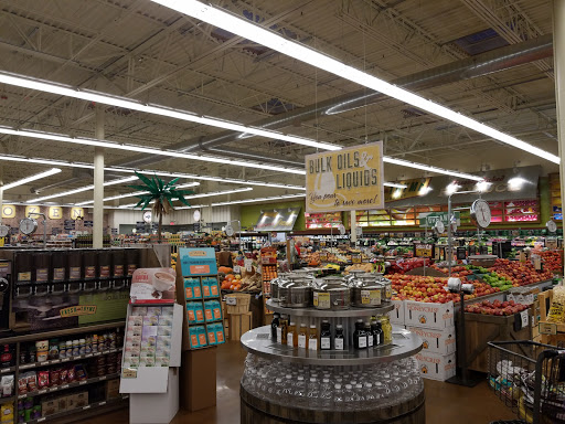 Grocery Store «Fresh Thyme Farmers Market- Town & Country», reviews and photos, 13957 Manchester Rd, Ballwin, MO 63011, USA