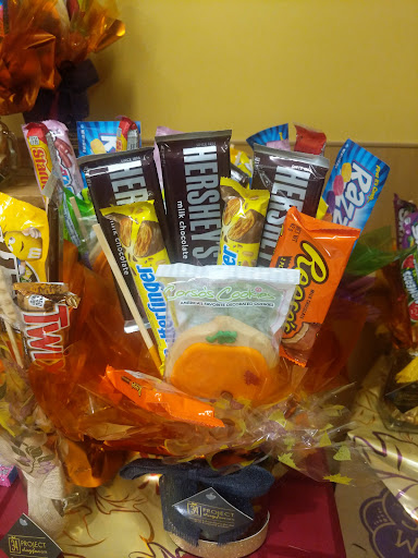 Grocery Store «Kroger», reviews and photos, 41941 Garfield Rd, Charter Twp of Clinton, MI 48038, USA