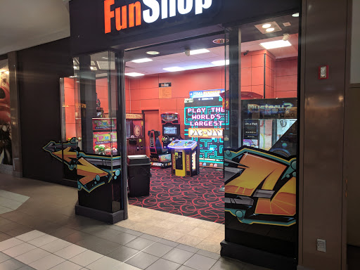 Shopping Mall «Westland Shopping Center», reviews and photos, 35000 Warren Rd, Westland, MI 48185, USA