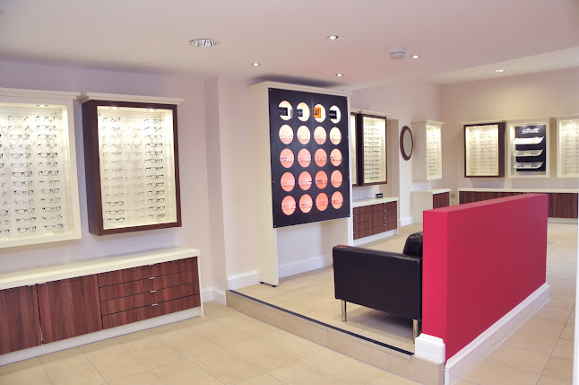 Simpson Optometrist - Children’s Vision - Contact Lenses - Cataracts - OCT - Designer Frames