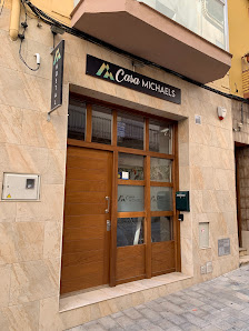 Casa Michaels Guest House Carrer de Santa Madrona, 15, 43740 Móra d'Ebre, Tarragona, España