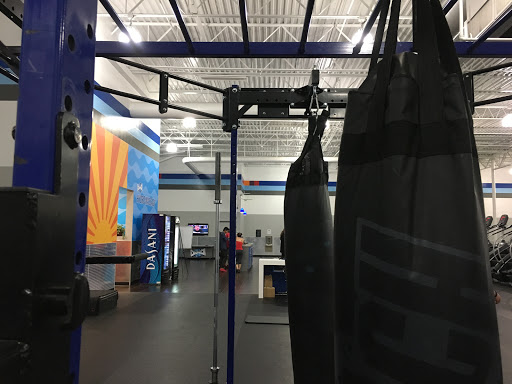 Health Club «Crunch - Richmond Glenside», reviews and photos, 5420 Glenside Dr, Henrico, VA 23228, USA