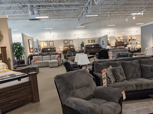 Furniture Store «Ashley HomeStore», reviews and photos, 4771 S 27th St, Greenfield, WI 53220, USA
