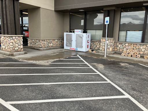 Grocery Store «Safeway», reviews and photos, 1900 N Poplar St, Leadville, CO 80461, USA