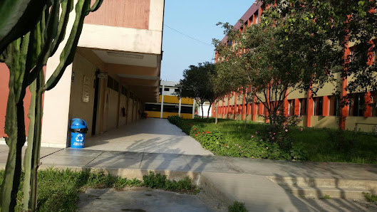 Universidad Nacional Federico Villarreal X255+GQG Universidad Nacional Federico Villarreal, El Agustino 15007, Perú