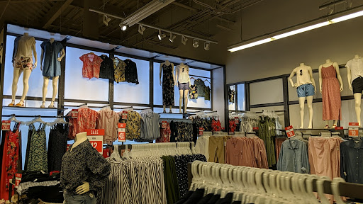 Stores to buy benetton children's clothing Tampa