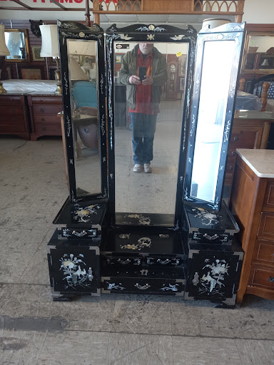 Thrift Store «Thrift Bargain and More», reviews and photos, 1470 N Beale Rd, Marysville, CA 95901, USA