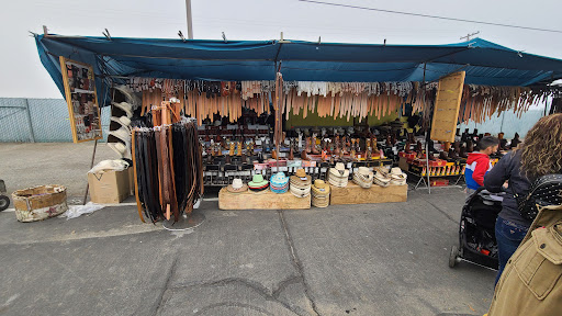Cherry Avenue Auction image