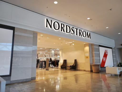 Department Store «Nordstrom Scottsdale Fashion Square», reviews and photos, 7055 E Camelback Rd, Scottsdale, AZ 85251, USA