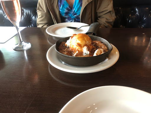 American Restaurant «D.O.C. Wine Bar», reviews and photos, 326 Yorktown Shopping Center, Lombard, IL 60148, USA