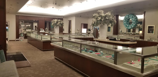 Jewelry Store «Tiffany & Co.», reviews and photos, 330 Southwest Yamhill, Portland, OR 97204, USA