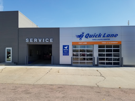 Ford Dealer «Lewis and Clark Ford Lincoln», reviews and photos, 316 Capital St, Yankton, SD 57078, USA