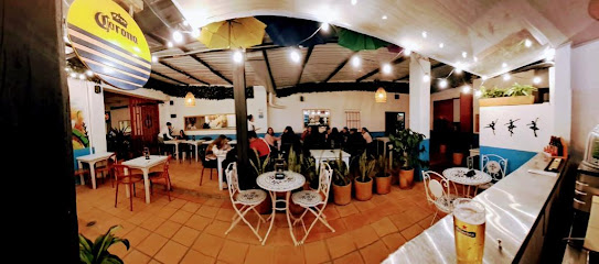 Pizza Candelaria - Cl. 12 #1 - 40, Bogotá, Colombia