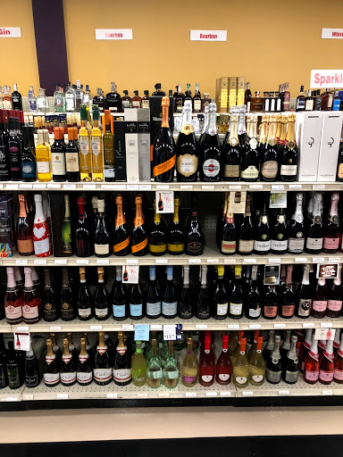 Liquor Store «Branford Wine and Liquor», reviews and photos, 1043 W Main St, Branford, CT 06405, USA