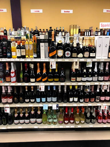 Liquor Store «Branford Wine and Liquor», reviews and photos, 1043 W Main St, Branford, CT 06405, USA