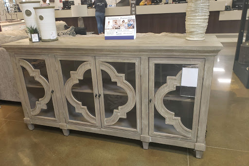 Furniture Store «Ashley HomeStore Wichita East», reviews and photos, 11645 E Kellogg Dr N, Wichita, KS 67207, USA