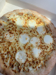 Photo n°4 de Le roi de la pizza - distributeur à Wizernes ()