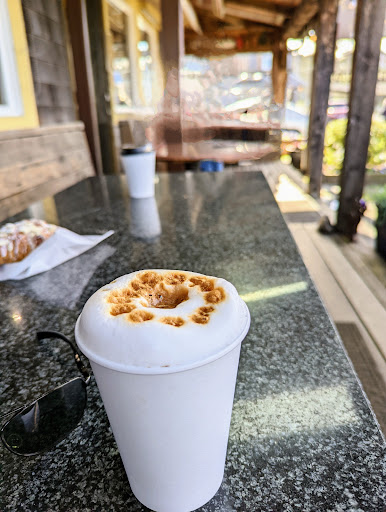 Coffee Shop «Sleepy Monk Coffee Roasters», reviews and photos, 1235 S Hemlock St A, Cannon Beach, OR 97110, USA