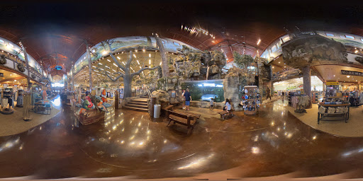 Sporting Goods Store «Bass Pro Shops», reviews and photos, 1000 Basspro Dr, Houston, TX 77047, USA
