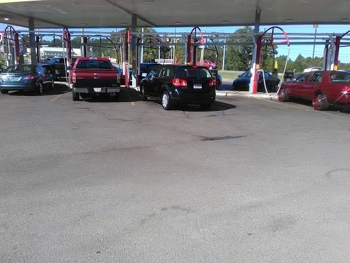 Zoom Car Wash en Bessemer