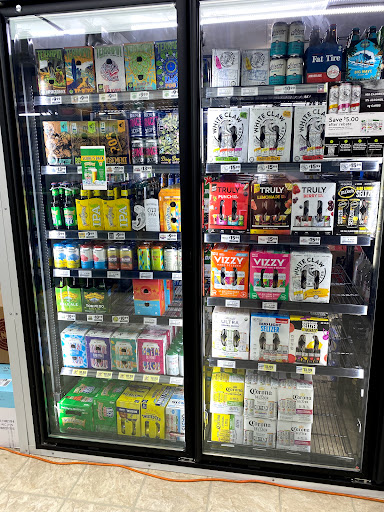 Liquor Store «Beverage City Liquor Store», reviews and photos, 1451 Virginia Ave, Atlanta, GA 30337, USA