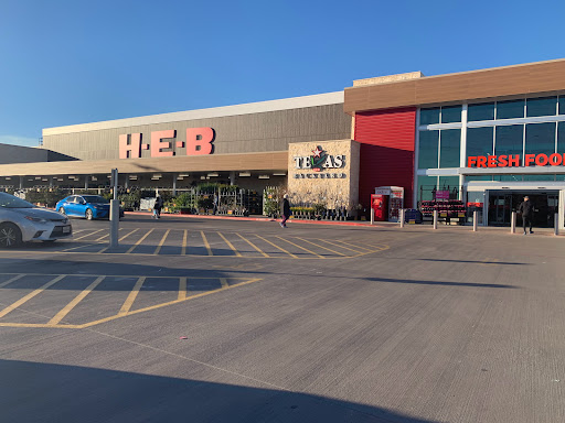 H-E-B