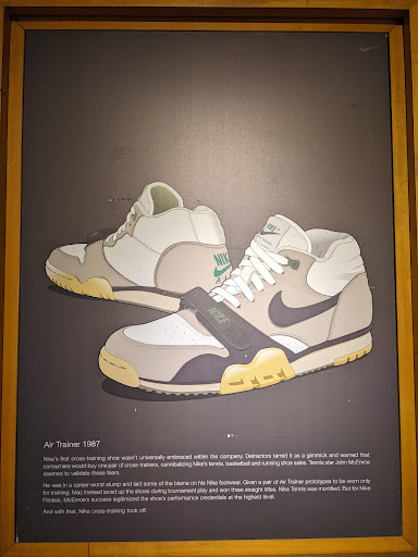 Clothing Store «Nike Portland», reviews and photos, 638 SW 5th Ave, Portland, OR 97201, USA